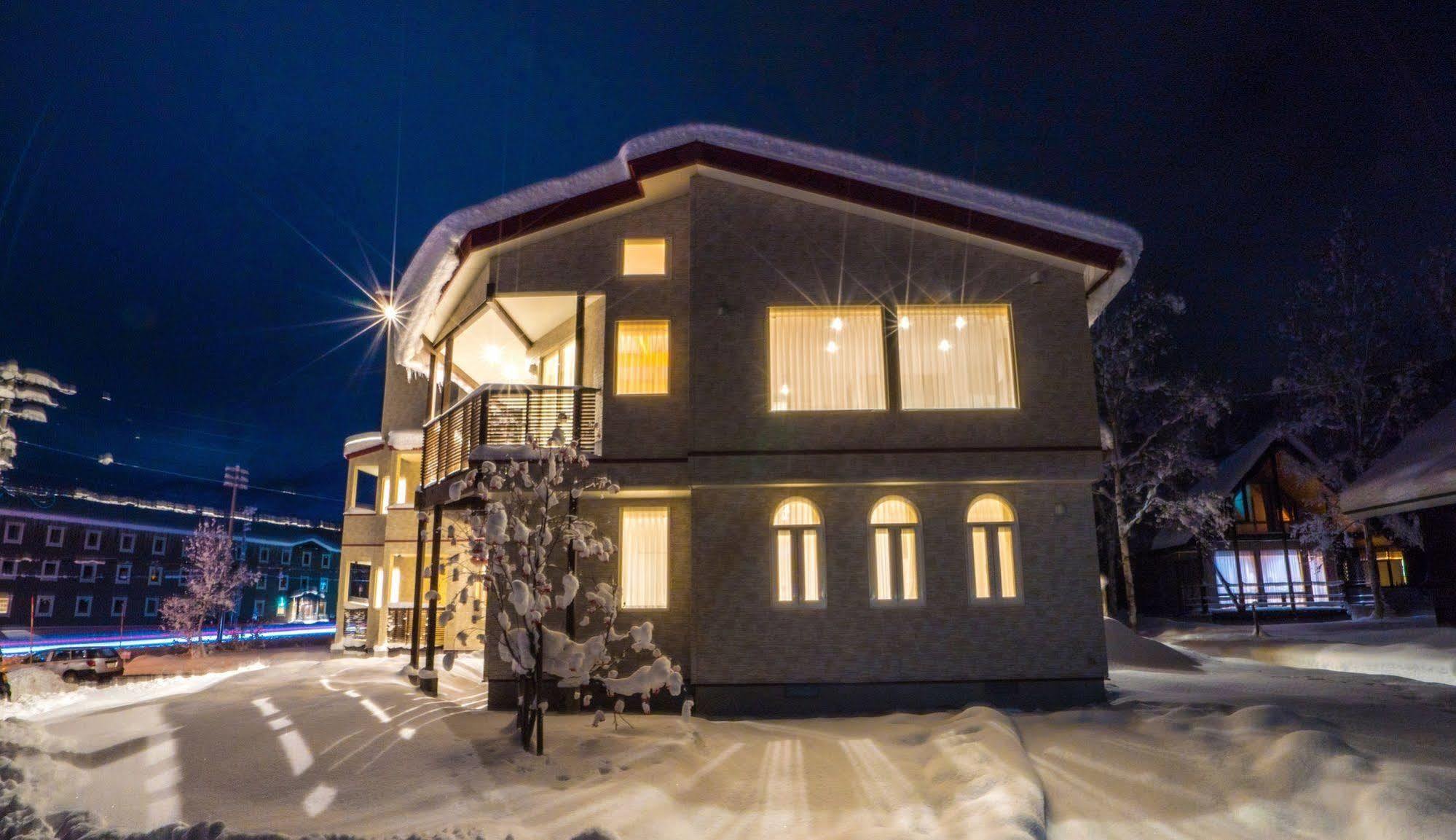 Bliss Lodging Кучан Екстериор снимка