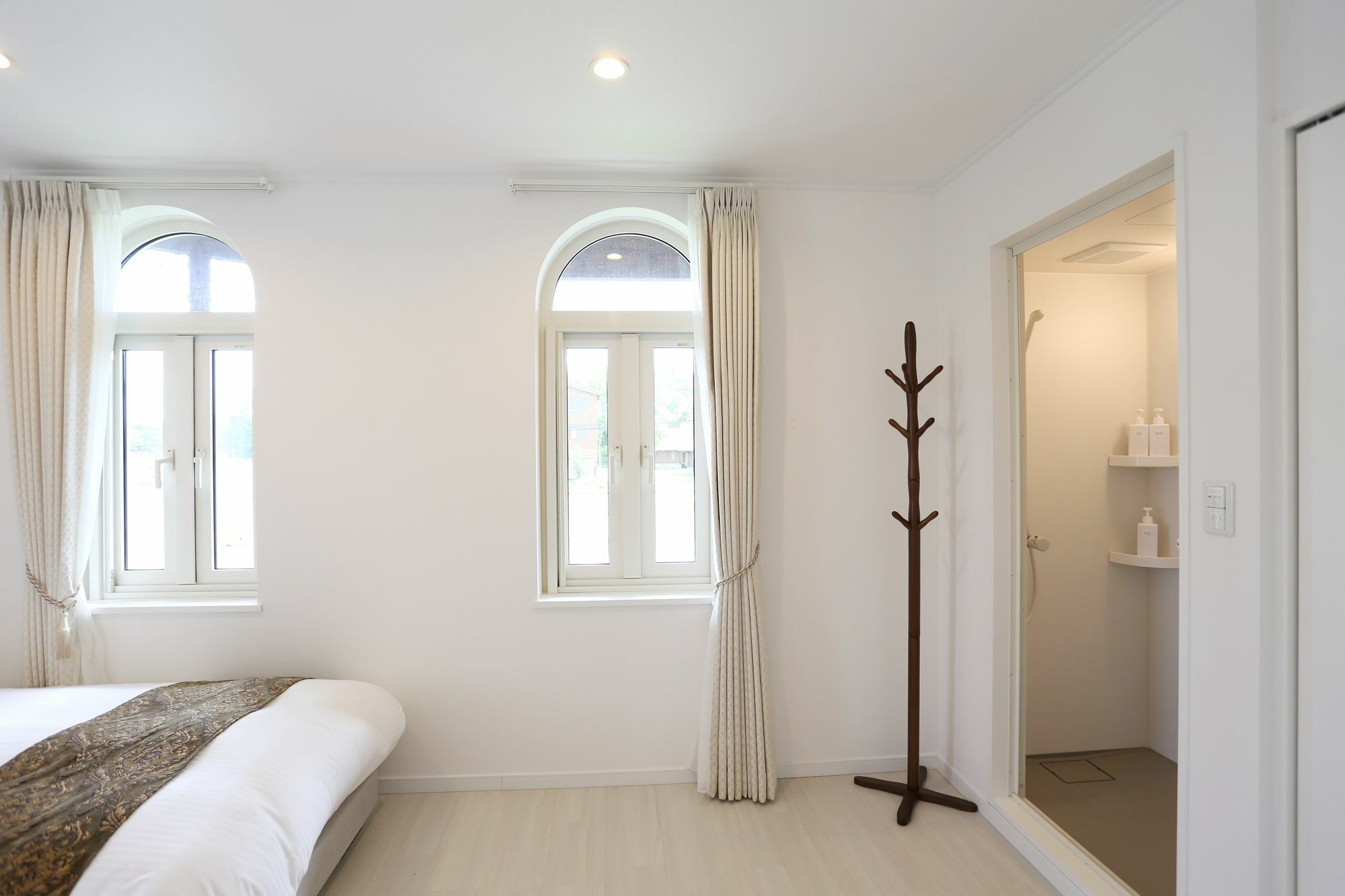 Bliss Lodging Кучан Екстериор снимка