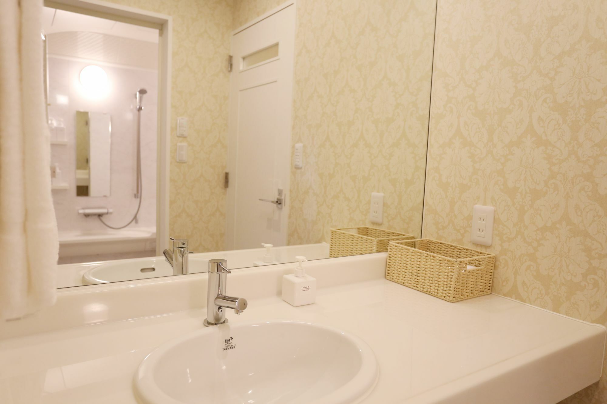 Bliss Lodging Кучан Екстериор снимка